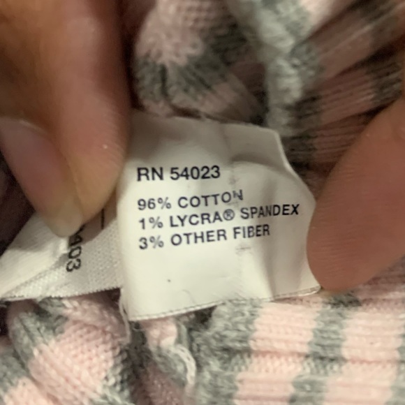 GAP Sweater - Picture 7 of 7